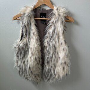 Me Jane Snow Leopard Faux Fur Winter Open Front Vest Size Small Cream and Grey